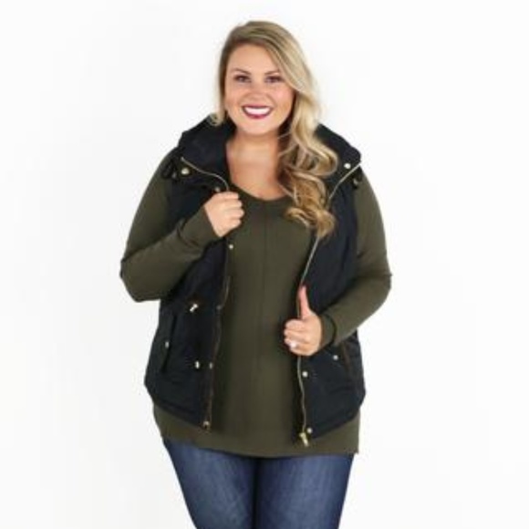 NWOT Makenzie Vest in Black - Picture 1 of 2